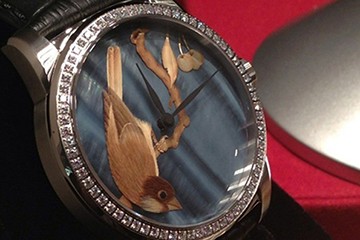 佛山百达翡丽起雾了维修